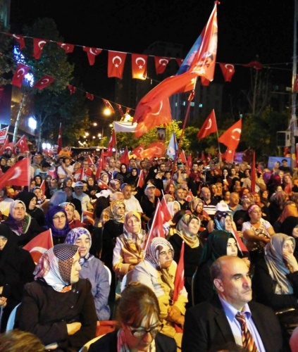 Ataşehir Sivil Toplum Örgütleri Demokrasi Nöbetinde 2016