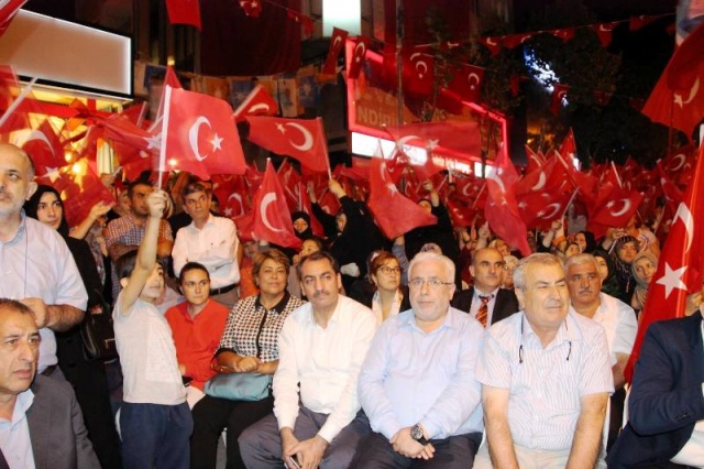 Ataşehir Sivil Toplum Örgütleri Demokrasi Nöbetinde 2016