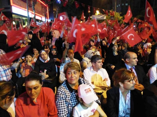 Ataşehir Sivil Toplum Örgütleri Demokrasi Nöbetinde 2016