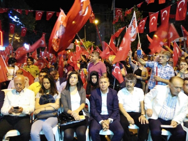 Ataşehir Sivil Toplum Örgütleri Demokrasi Nöbetinde 2016