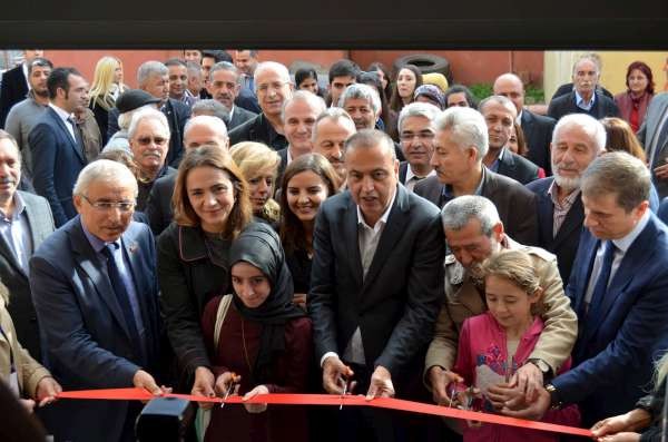 Ataşehir, Ahmet Telli Çocuk ve Halk Kütüphanesi açıldı