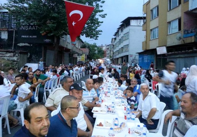 Ataşehir, Yenisahra, Romenler İftarı