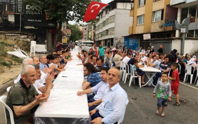 Ataşehir, Yenisahra, Romenler İftarı