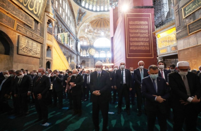 Ayasofya Cami İbadete Açılış Fotoları