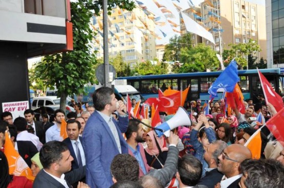 Akmet Davutoglu Ataşehir Mitingi 2015