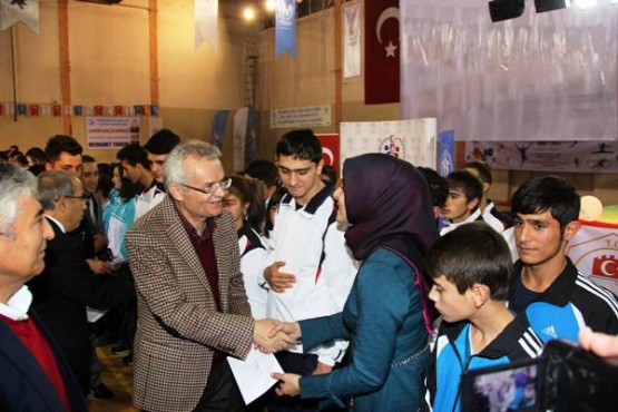 Çankırı'da Başarılı Sporculara ödül verildi