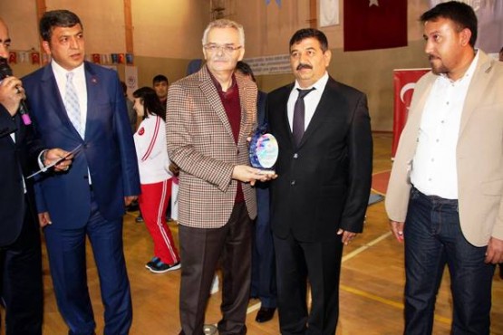 Çankırı'da Başarılı Sporculara ödül verildi