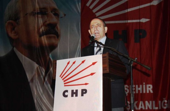 chp-Atasehir-2-olgan-kongre- Mahmut- Altinkaynak