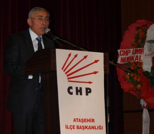 chp-Atasehir-2-olgan-kongre- Mahmut- Altinkaynak