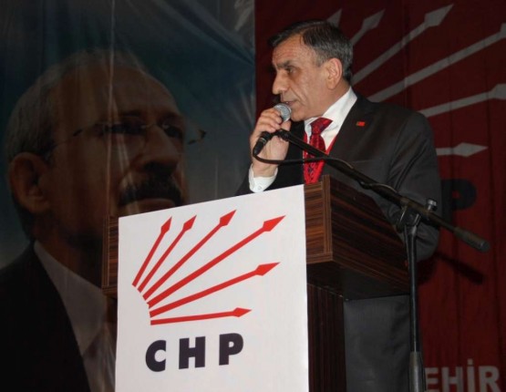 chp-Atasehir-2-olgan-kongre- Mahmut- Altinkaynak