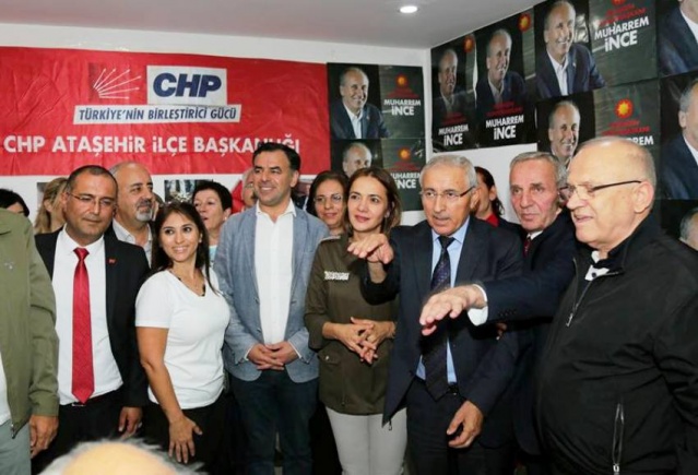 Ataşehir'de CHP İçerenköy Seçim Bürosu açıldı