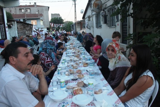 DKY İnşaat, Ataşehir Belediyesi, Yenisahra İftarı 2014