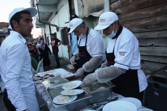 DKY İnşaat, Ataşehir Belediyesi, Yenisahra İftarı 2014