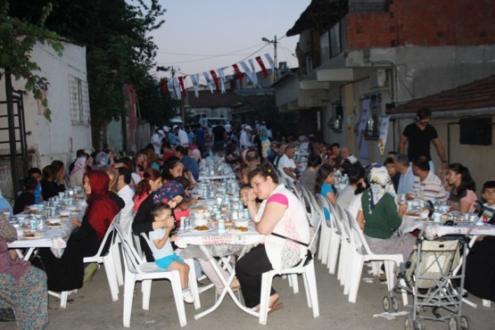 DKY İnşaat, Ataşehir Belediyesi, Yenisahra İftarı 2014