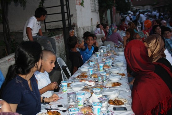 DKY İnşaat, Ataşehir Belediyesi, Yenisahra İftarı 2014