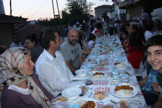 DKY İnşaat, Ataşehir Belediyesi, Yenisahra İftarı 2014