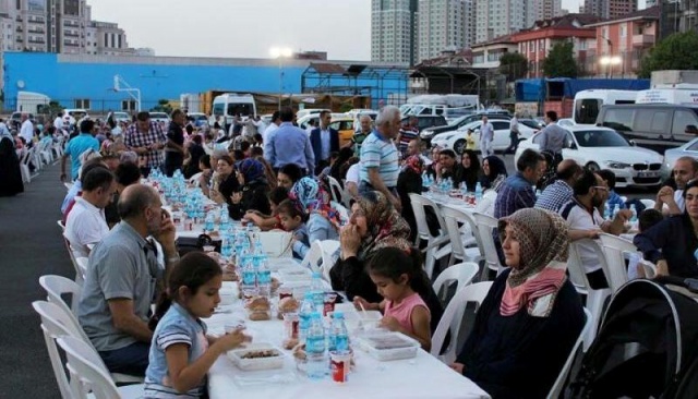 Ensar Vakfı Ataşehir İftarı 2016