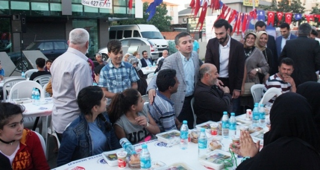 İBB, Ak Parti Ataşehir Yenisahra ve Barbaros Mahallesi Sokak İftarı 2017