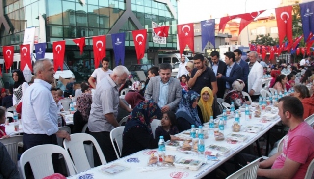 İBB, Ak Parti Ataşehir Yenisahra ve Barbaros Mahallesi Sokak İftarı 2017