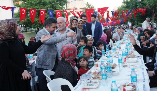 İBB, Ak Parti Ataşehir Yenisahra ve Barbaros Mahallesi Sokak İftarı 2017