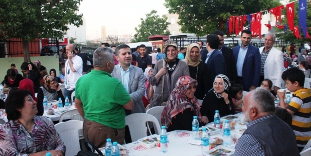 İBB, Ak Parti Ataşehir Yenisahra ve Barbaros Mahallesi Sokak İftarı 2017