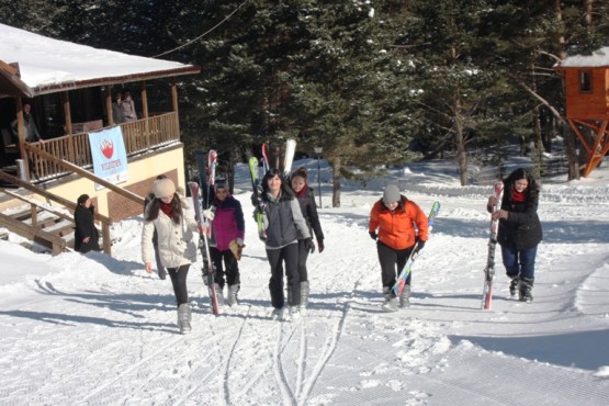 Ilgaz Yıldıztepe Kayak Merkezi 2015 Çerkeş Derneklerbirliği Gezisi