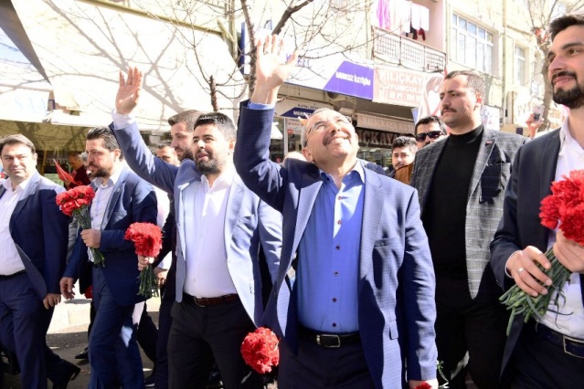 Ak Parti Ataşehir Belediye Başkan Adayı İsmail Erdem. Yenisahra Barbaros Sevgi Yürüyüşü 2019