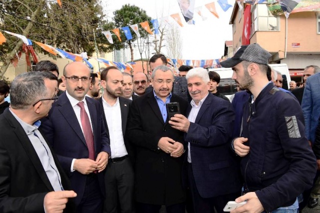 Ak Parti Ataşehir Belediye Başkan Adayı İsmail Erdem. Yenisahra Barbaros Sevgi Yürüyüşü 2019