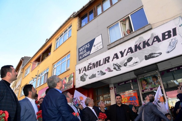 Ak Parti Ataşehir Belediye Başkan Adayı İsmail Erdem. Yenisahra Barbaros Sevgi Yürüyüşü 2019