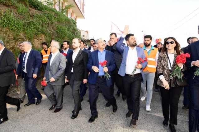 Ak Parti Ataşehir Belediye Başkan Adayı İsmail Erdem. Yenisahra Barbaros Sevgi Yürüyüşü 2019