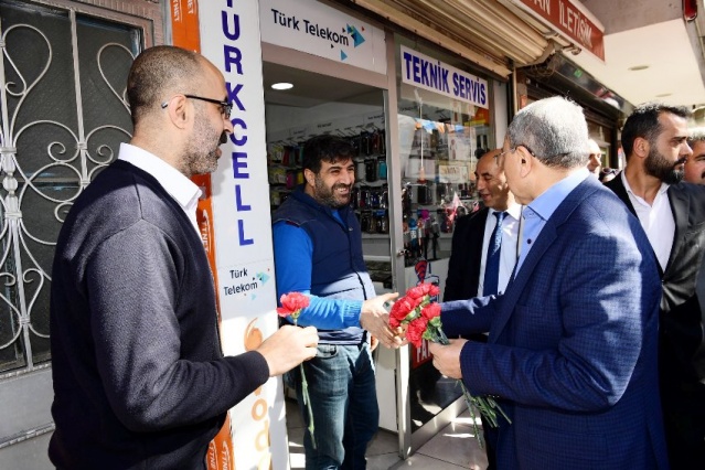 Ak Parti Ataşehir Belediye Başkan Adayı İsmail Erdem. Yenisahra Barbaros Sevgi Yürüyüşü 2019