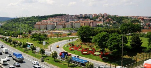 İstanbul Otoban yol ağaçlndırma Çalışmaları 2015