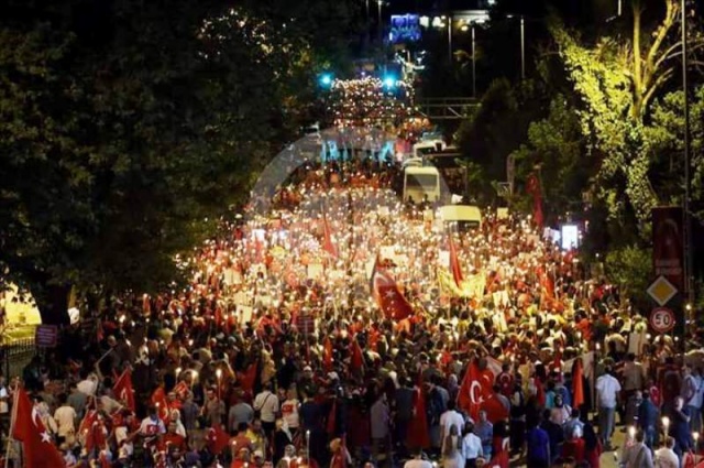 İstanbul Bogaziçi Köprüsü, Darbe girişimi Protesto Yürüyüşü 2016