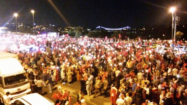 İstanbul Bogaziçi Köprüsü, Darbe girişimi Protesto Yürüyüşü 2016