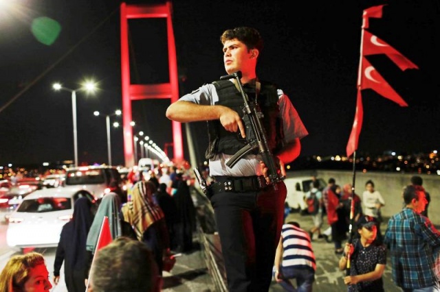 İstanbul Bogaziçi Köprüsü, Darbe girişimi Protesto Yürüyüşü 2016