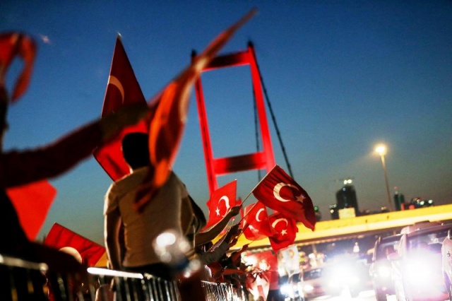 İstanbul Bogaziçi Köprüsü, Darbe girişimi Protesto Yürüyüşü 2016