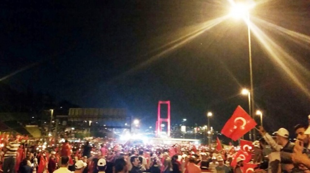 İstanbul Bogaziçi Köprüsü, Darbe girişimi Protesto Yürüyüşü 2016