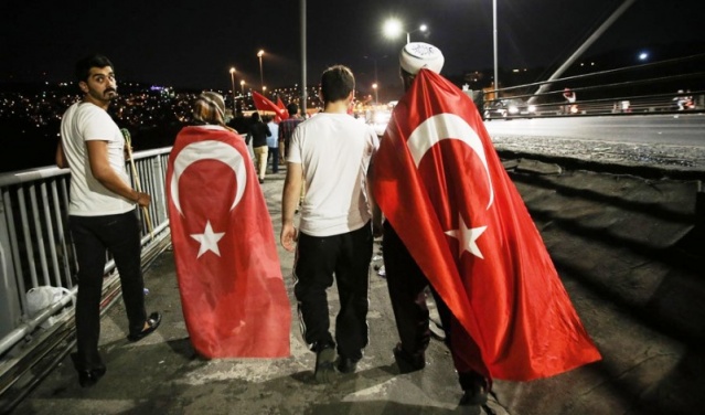 İstanbul Bogaziçi Köprüsü, Darbe girişimi Protesto Yürüyüşü 2016