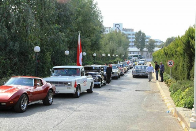 Klasik Otomobil Fotoları 2016