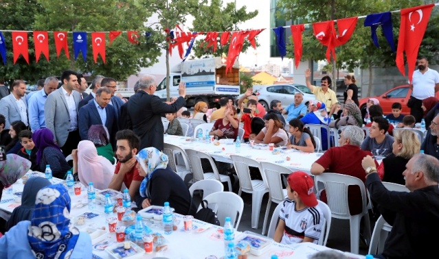 İBB Başkanı, Mevlüt Uysal Ataşehir Yenisahra İftarı ve İmar Bilgilendirme Toplantısı 2018