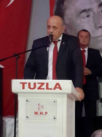 MHP Tuzla. Bayrağa Saygı Yürüyüşü