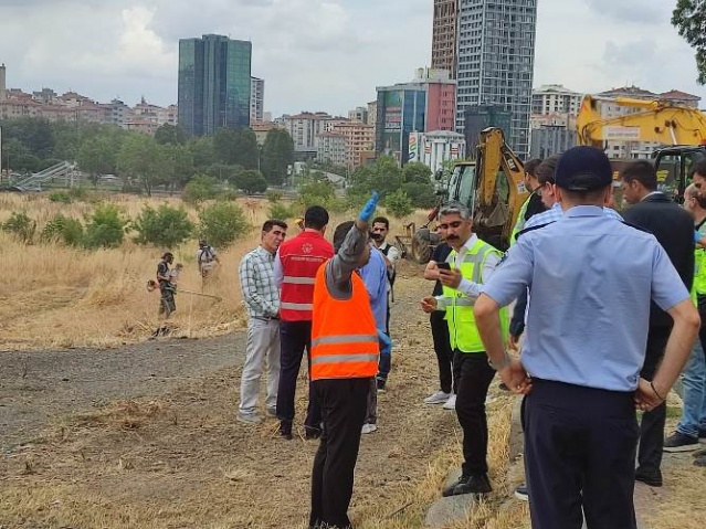 ATAŞEHİR BELEDİYE BAŞKANI ONURSAL ADIGÜZEL'İN 100 GÜNLÜK HİZMET KARNESİ