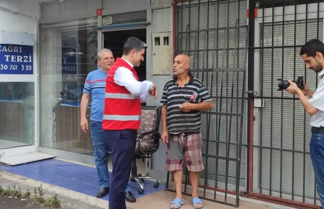 TEMİZLİK VE BAKIM ÇALIŞMALARININ YENİ DURAĞI BARBAROS MAHALLESİ OLDU