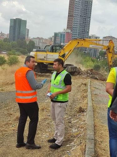 ATAŞEHİR BELEDİYE BAŞKANI ONURSAL ADIGÜZEL'İN 100 GÜNLÜK HİZMET KARNESİ