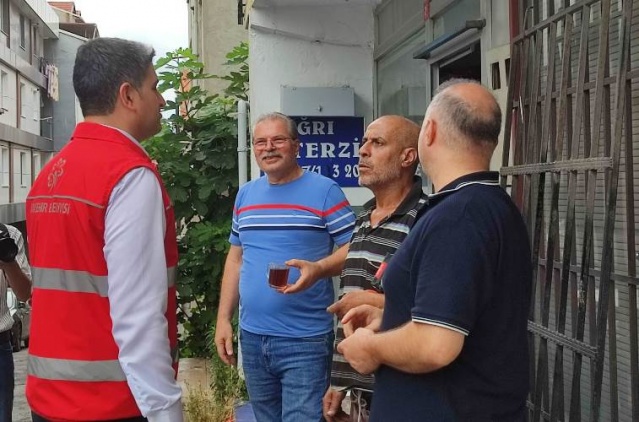 TEMİZLİK VE BAKIM ÇALIŞMALARININ YENİ DURAĞI BARBAROS MAHALLESİ OLDU