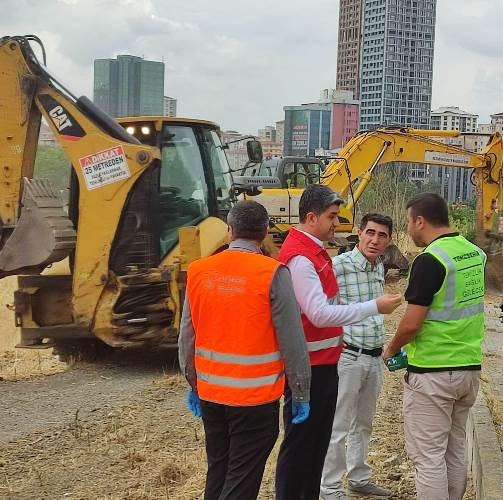 ATAŞEHİR BELEDİYE BAŞKANI ONURSAL ADIGÜZEL'İN 100 GÜNLÜK HİZMET KARNESİ