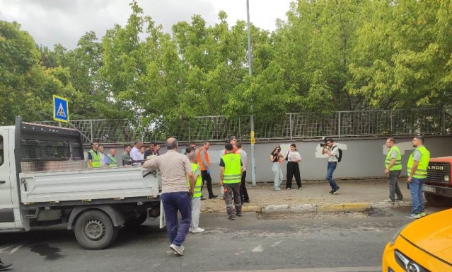 TEMİZLİK VE BAKIM ÇALIŞMALARININ YENİ DURAĞI BARBAROS MAHALLESİ OLDU