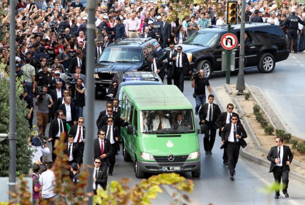 TENZİLE ERDOĞAN'IN CENAZE FOTOLARI