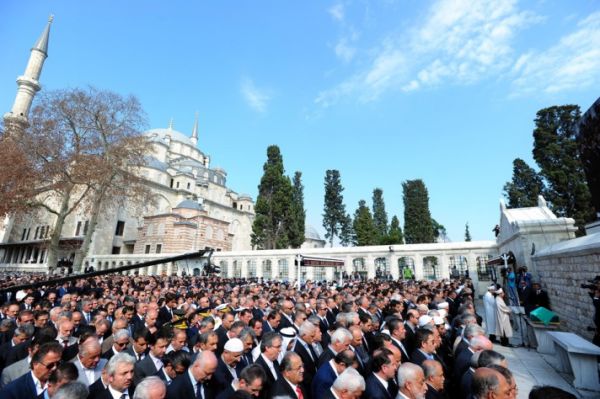 TENZİLE ERDOĞAN'IN CENAZE FOTOLARI