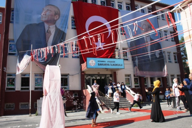 Ataşehir, Yenisahra, Sakarya İlkokulu Diploma Töreni 2018